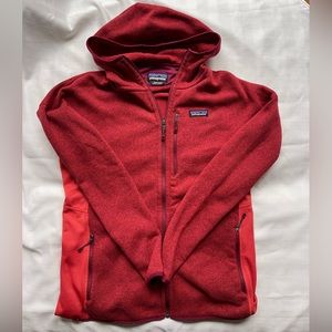 Women’s size large Patagonia Performance Better Sweater full zip.